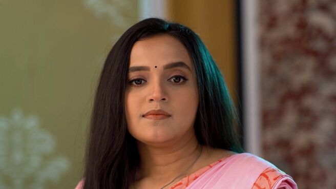 Anondi season 1 episode 8 on Zee5