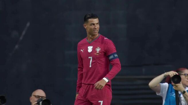 Chance! Ronaldo Flubs A Sitter From Close Range on Sony LIV
