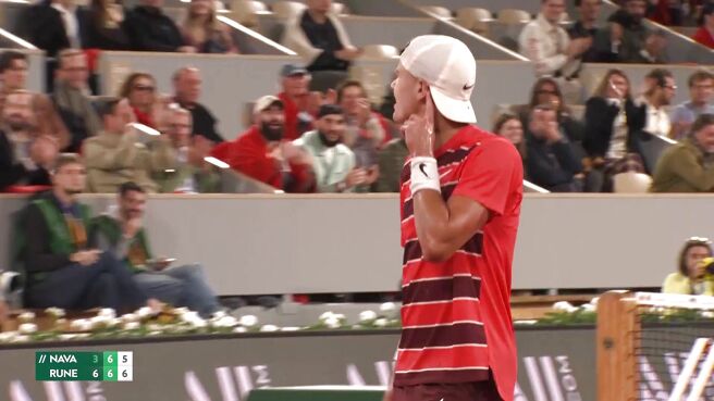 Set Point! Rune Wins The Tie-Break To Claim Second Set on Sony LIV