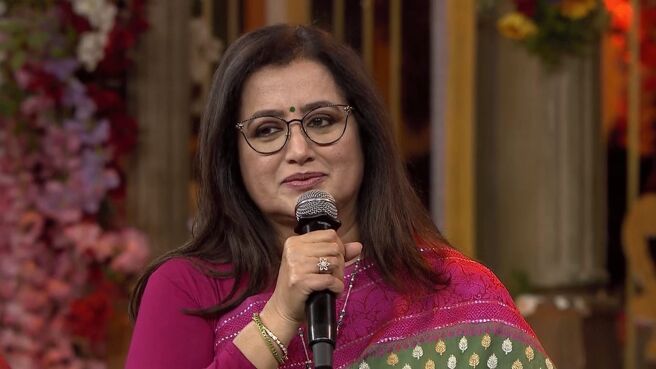 ZEE Kannada Sthree Awards season 1 episode 1 on Zee5