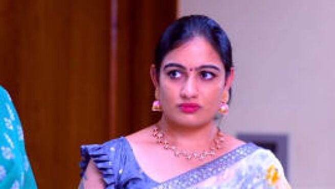 Mrs. Hitler season 1 episode 682 on Zee5