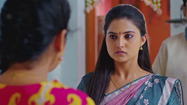 Ennallo Vechina Hrudayam season 1 episode 14 on Zee5