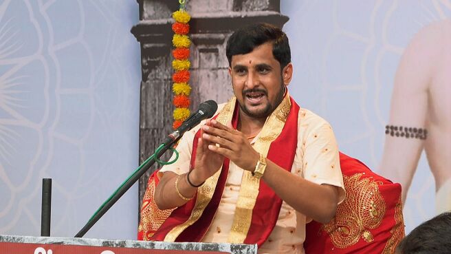 Gajar Kirtanacha Sohala Anandacha season 1 episode 25 on Zee5