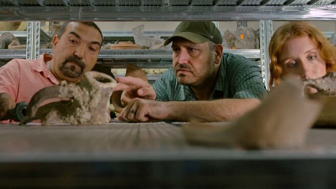 Hunting Atlantis season 1 episode 1 on DiscoveryPlus