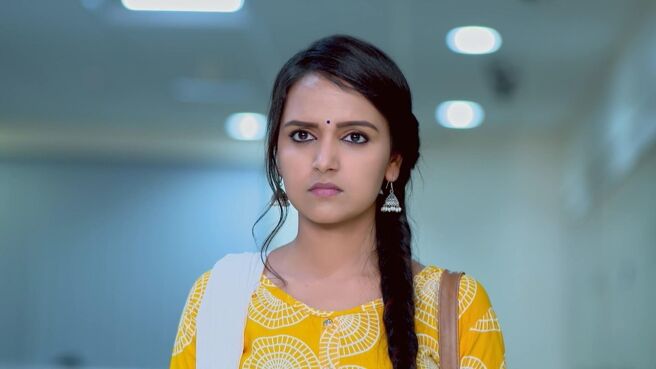 Parinayam season 1 episode 19 on Zee5