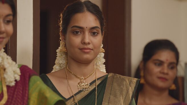 Regai season 1 episode 2 on Zee5