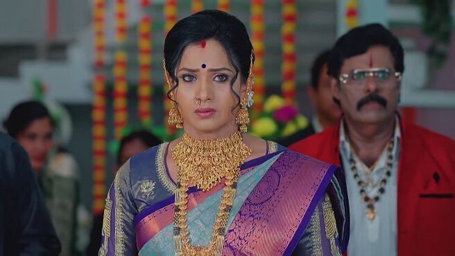 Gharana Mogudu season 1 episode 19 on Zee5