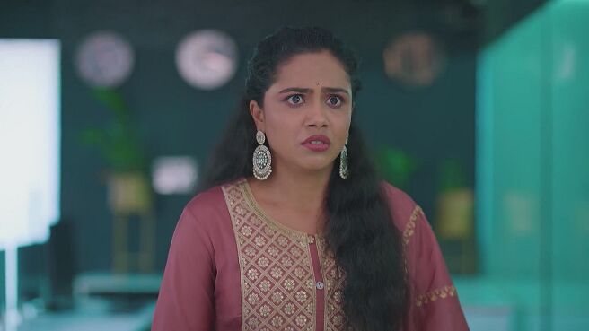 Gowri season 1 episode 15 on Zee5