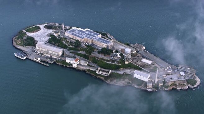 History's Greatest Escapes with Morgan Freeman season 1 episode 1 on Discovery Plus