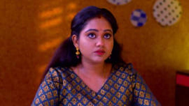 Mrs. Hitler season 1 episode 688 on Zee5