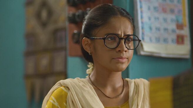 Savalyachi Janu Savali season 1 episode 10 on Zee5