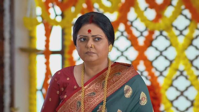 Amader Dadamoni season 1 episode 17 on Zee5