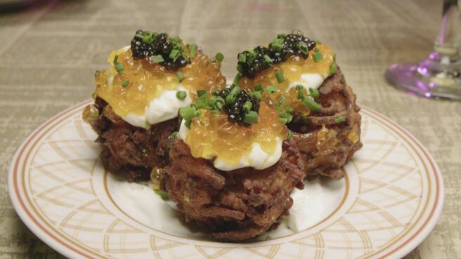 All-Star Best Thing I Ever Ate season 1 episode 4 on Discovery Plus