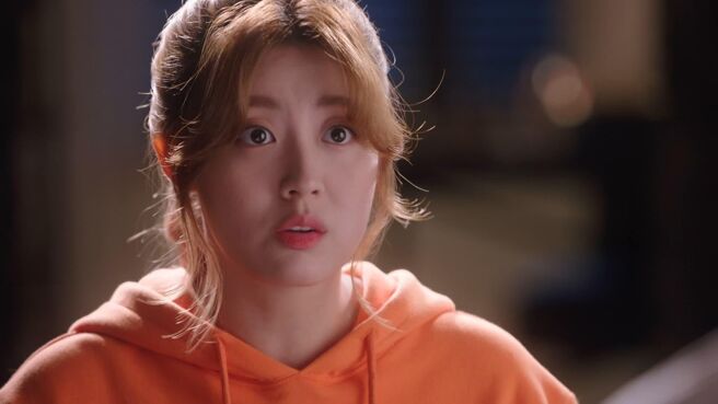 Suspicious Partner season 1 episode 5 on Zee5