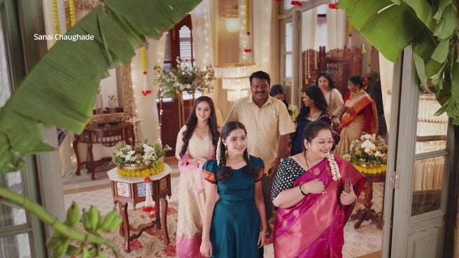 Sanai Chaughade season 1 episode 1 on Zee5