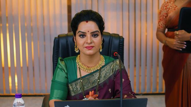 Manetana season 1 episode 8 on Zee5