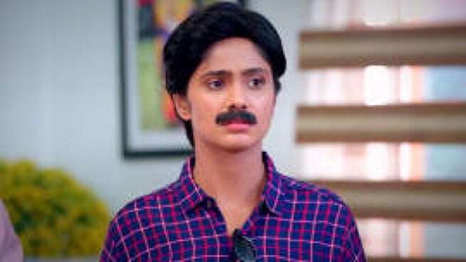 Vidhya No. 1 season 1 episode 16 on Zee5