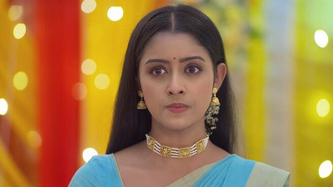 Parineeta season 1 episode 19 on Zee5