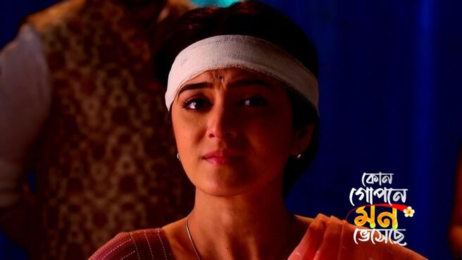 Kon Gopone Mon Bheseche season 1 episode 10 on Zee5