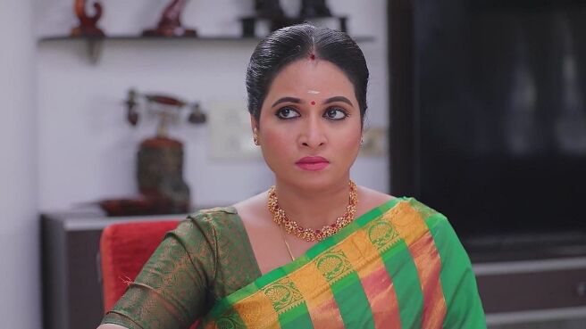 Mounam Pesiyadhe season 1 episode 9 on Zee5