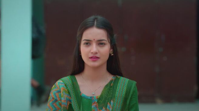 Ninaithen Vandhai season 1 episode 22 on Zee5