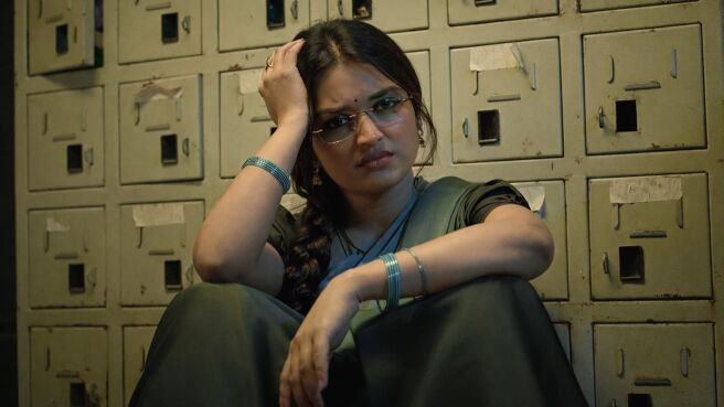 Nayanam season 1 episode 5 on Zee5