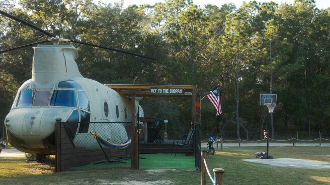 Wild Vacation Rentals season 1 episode 4 on Discovery Plus