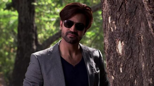 Iniya Iru Malargal season 1 episode 473 on Zee5