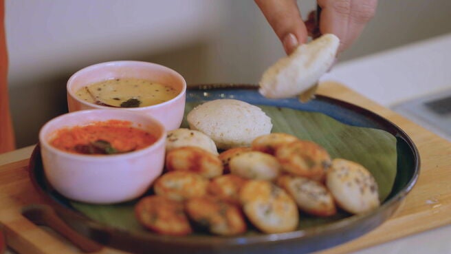 Tyohar Khana Aur Kahaniyaan season 1 episode 6 on Zee5