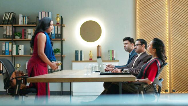 Itti Si Khushi season 1 episode 37 on Sony LIV