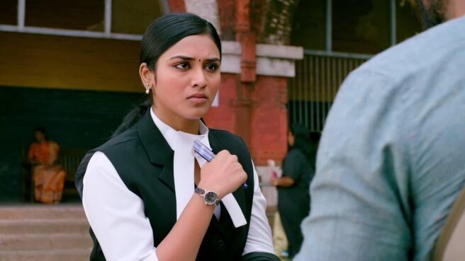 Thiravam season 1 episode 5 on Zee5