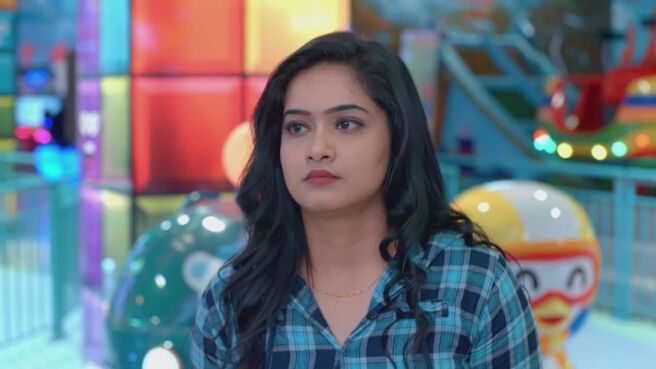 Valsalyam season 1 episode 1 on Zee5