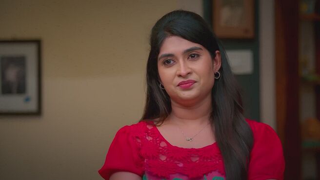 Ayali season 1 episode 10 on Zee5