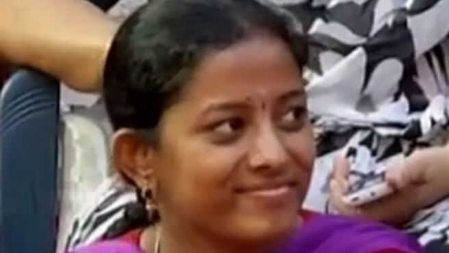 Home Minister season 1 episode 467 on Zee5