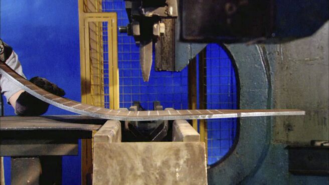 How It's Made season 8 episode 11 on Discovery Plus