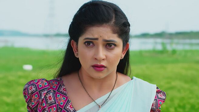Tere Chehre Se Nazar Nahi Hatati season 1 episode 41 on Zee5