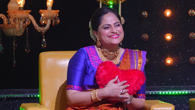 Sonar Jalsaghar season 1 episode 18 on Zee5