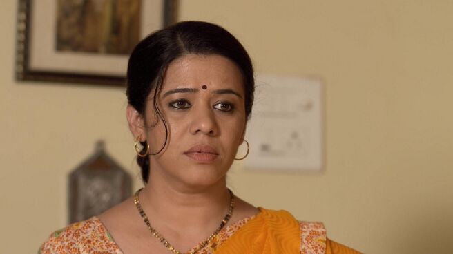 Mere Raja Ki Rani season 1 episode 13 on Zee5