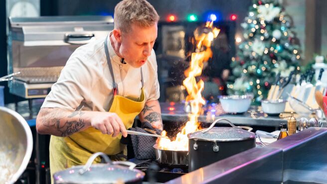 Tournament of Champions: All-Star Christmas season 1 episode 2 on Discovery Plus