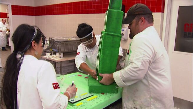 Cake Boss: Next Great Baker season 1 episode 2 on Discovery Plus