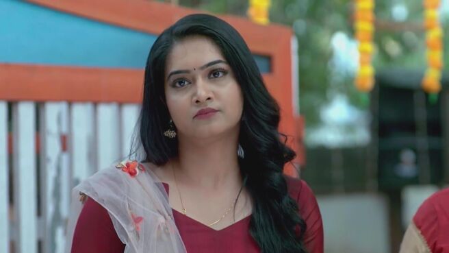 Valsalyam season 1 episode 2 on Zee5