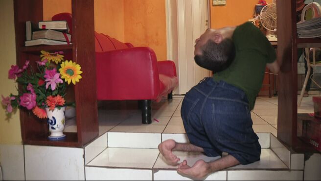 Body Bizarre season 2 episode 1 on Discovery Plus