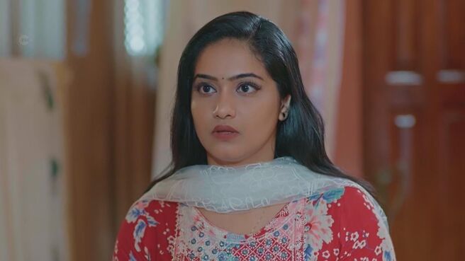 Valsalyam season 1 episode 15 on Zee5