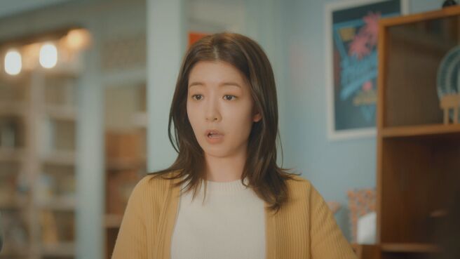 Welcome to Waikiki season 1 episode 18 on Zee5