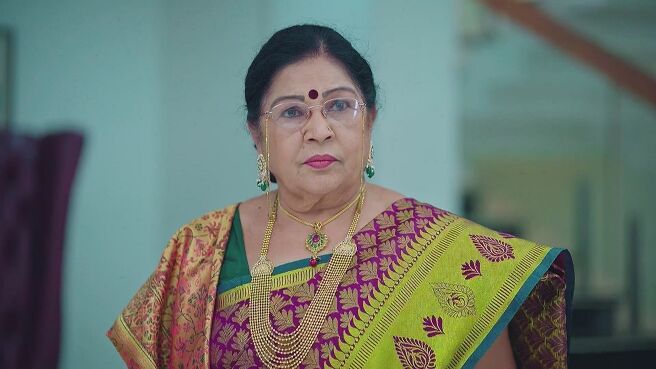 Gowri season 1 episode 9 on Zee5