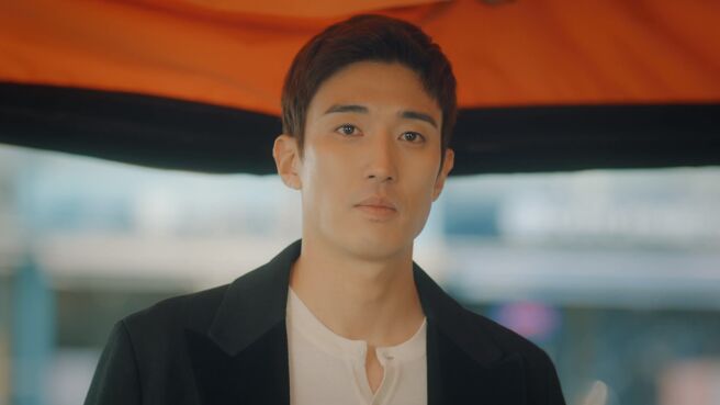 Welcome to Waikiki season 1 episode 9 on Zee5