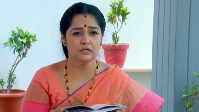 Raktha Sambandha season 1 episode 27 on Zee5