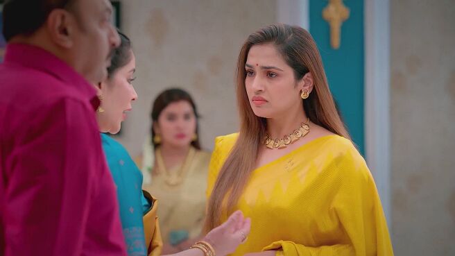 Ayali season 1 episode 4 on Zee5