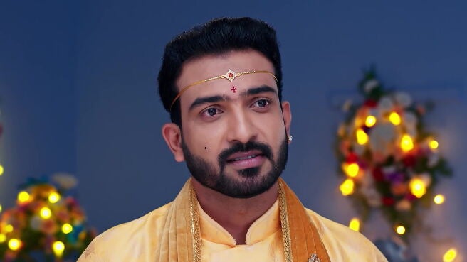 Aval Varuvala season 1 episode 40 on Zee5
