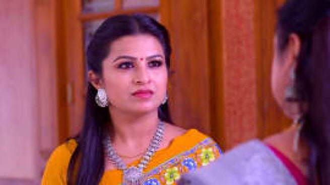 Mrs. Hitler season 1 episode 691 on Zee5